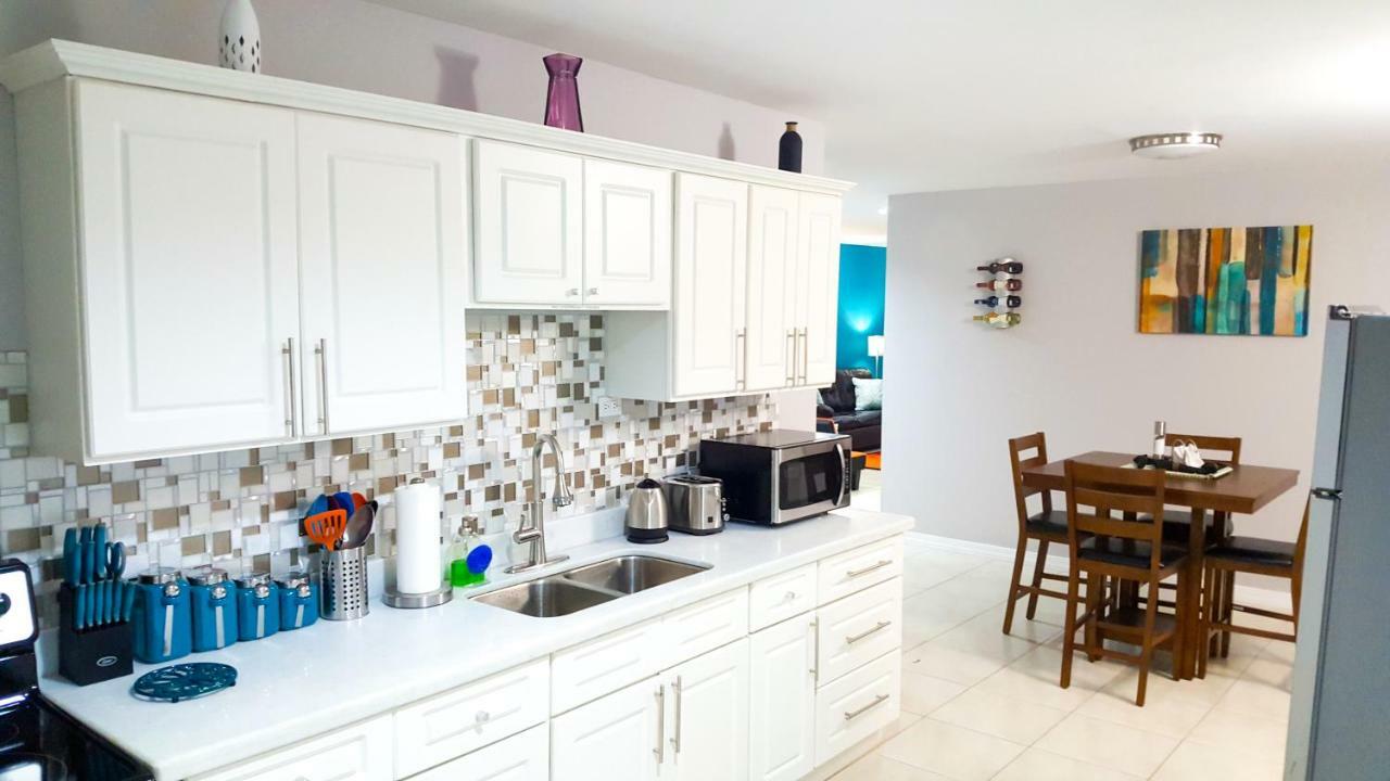 Donhead New Kingston Apt 3 Extérieur photo