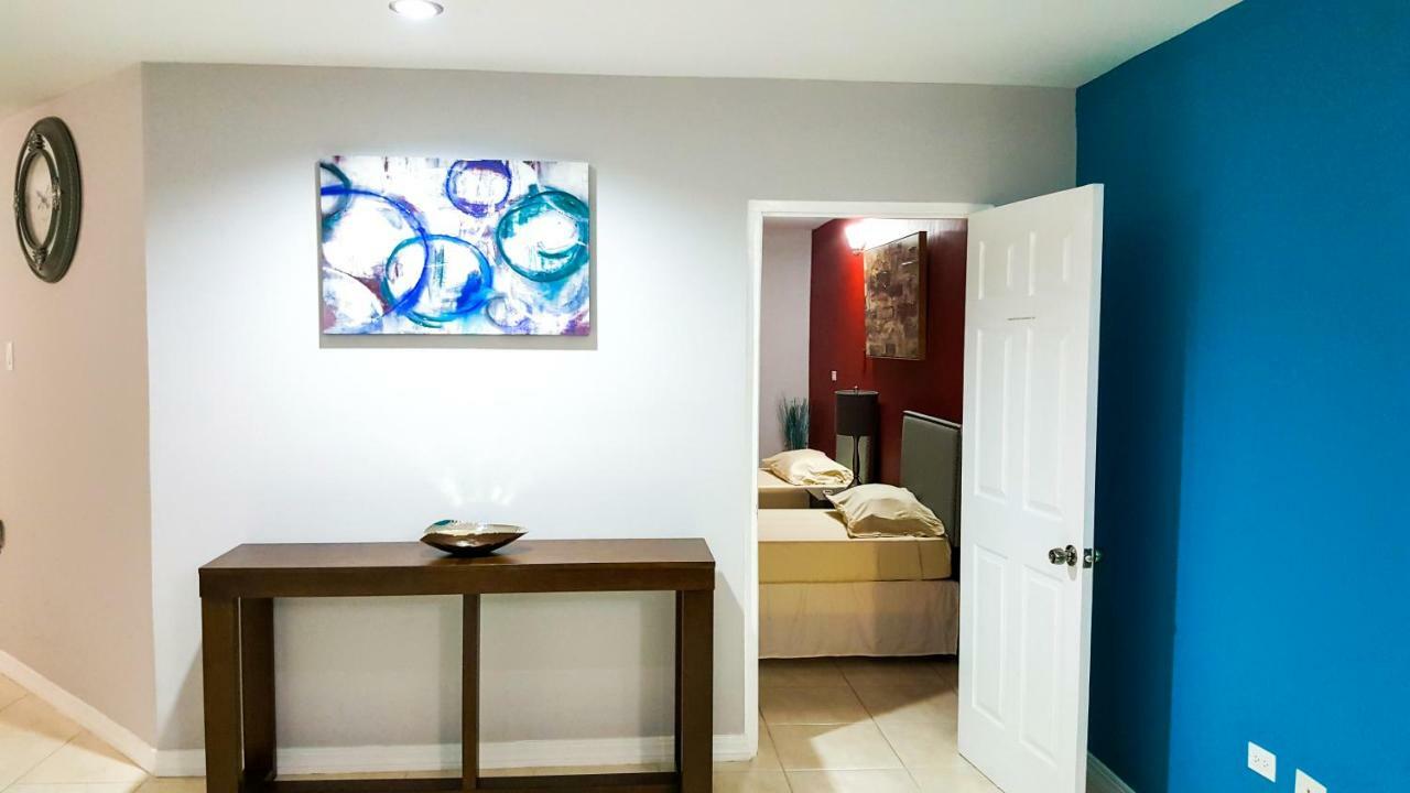 Donhead New Kingston Apt 3 Extérieur photo