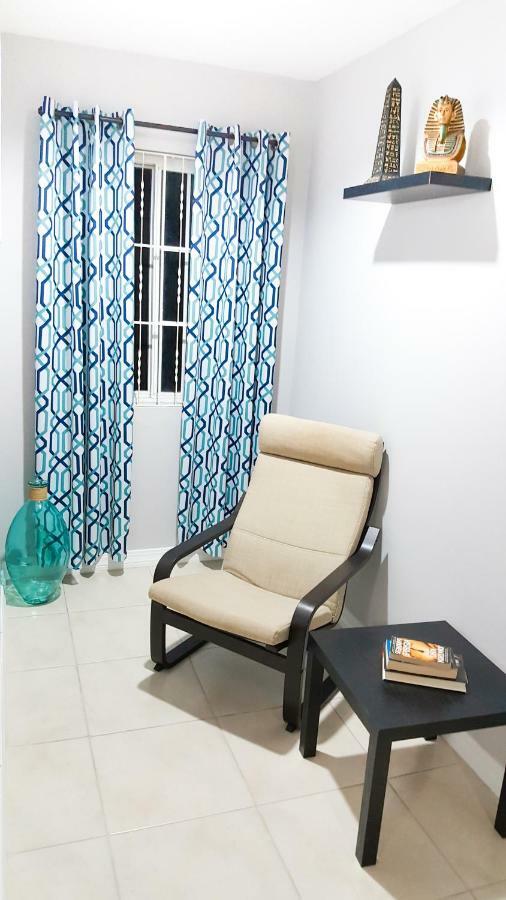 Donhead New Kingston Apt 3 Extérieur photo